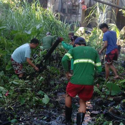 Declogging Operations Successfully Address Drainage Issues 9